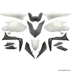 Kit carrosserie 15 pièces pour maxi-scooter yamaha t-max 530cc 2017-2019 sx / dx couleur blanc competition